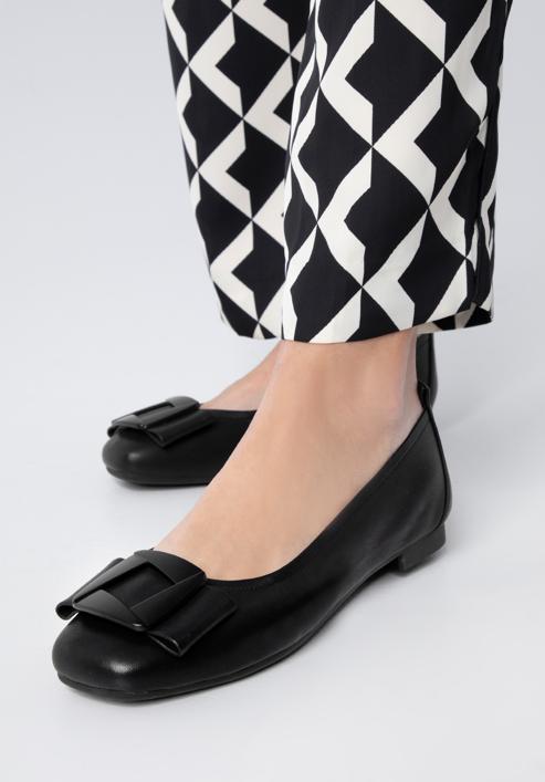 Soft leather ballerina shoes with geometric buckle detail, black, 98-D-957-G-36, Photo 15