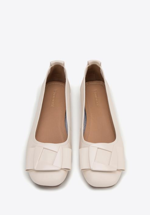 Soft leather ballerina shoes with geometric buckle detail, cream, 98-D-957-P-35, Photo 3