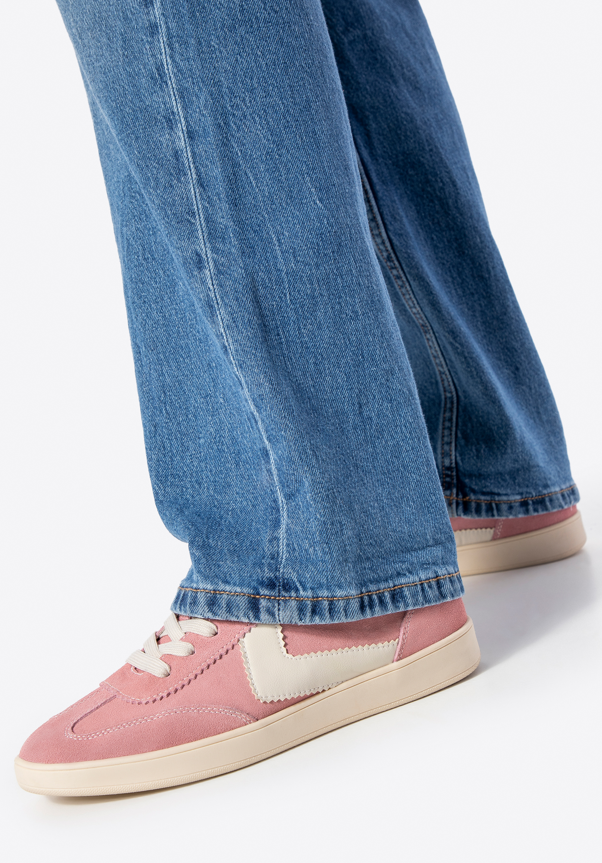 Zamszowe sneakersy z kontrastowymi wstawkami z ekoskóry, różowy, 100-D-351-P-39, Zdjęcie 1