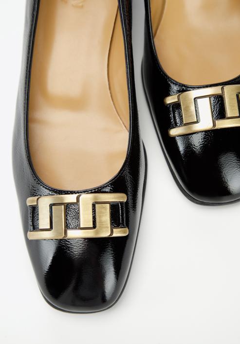 Patent leather court shoes with geometric buckle detail, black, 97-D-109-1-36, Photo 8