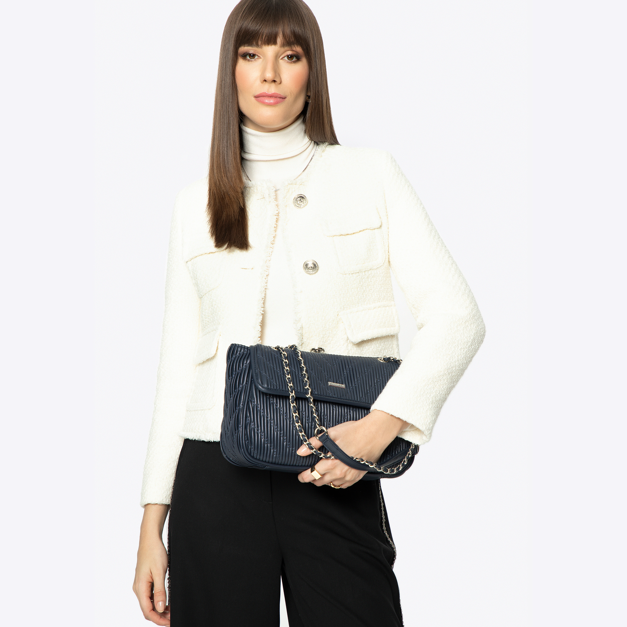 Tmavomodrá crossbody kabelka z imitácie kože s retiazkou 99-4Y-634-7, Vyberte variant granatová