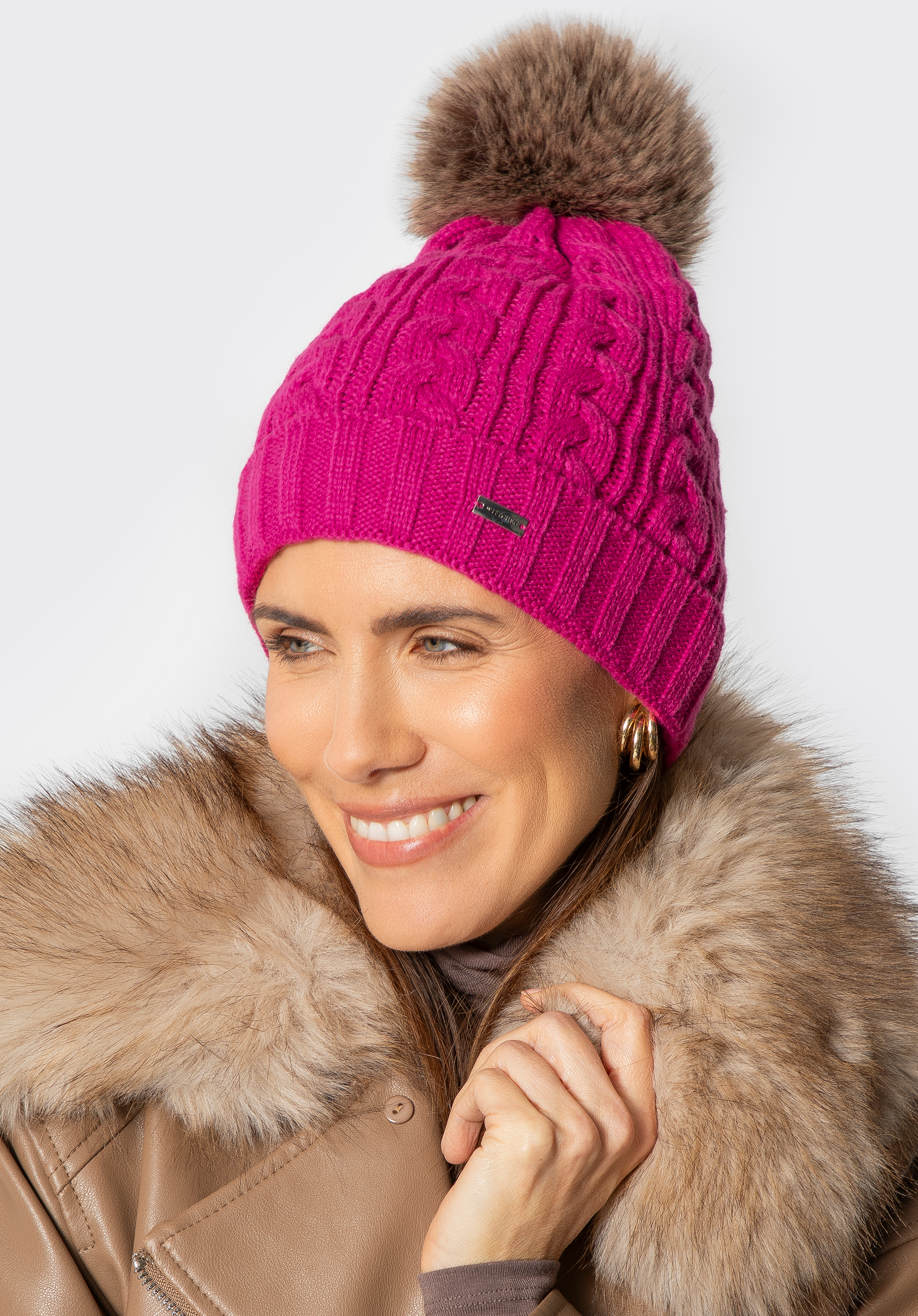 Women’s cable-knit winter hat with pom-pom, fuchsia, 101-HF-016-P, Photo 1