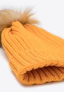 Damska czapka z gęstym splotem i pomponem, żółty, 95-HF-015-6, Zdjęcie 2