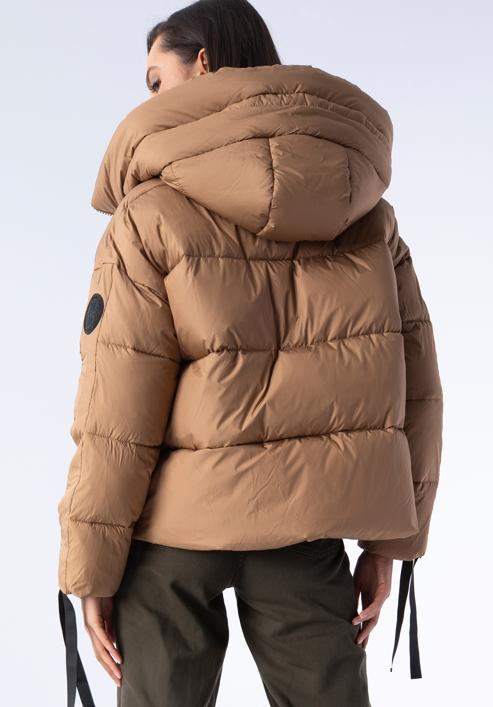Damska kurtka oversizowa pikowana ze ściągaczami na rękawach, jasny brąz, 97-9D-401-N-S, Zdjęcie 5
