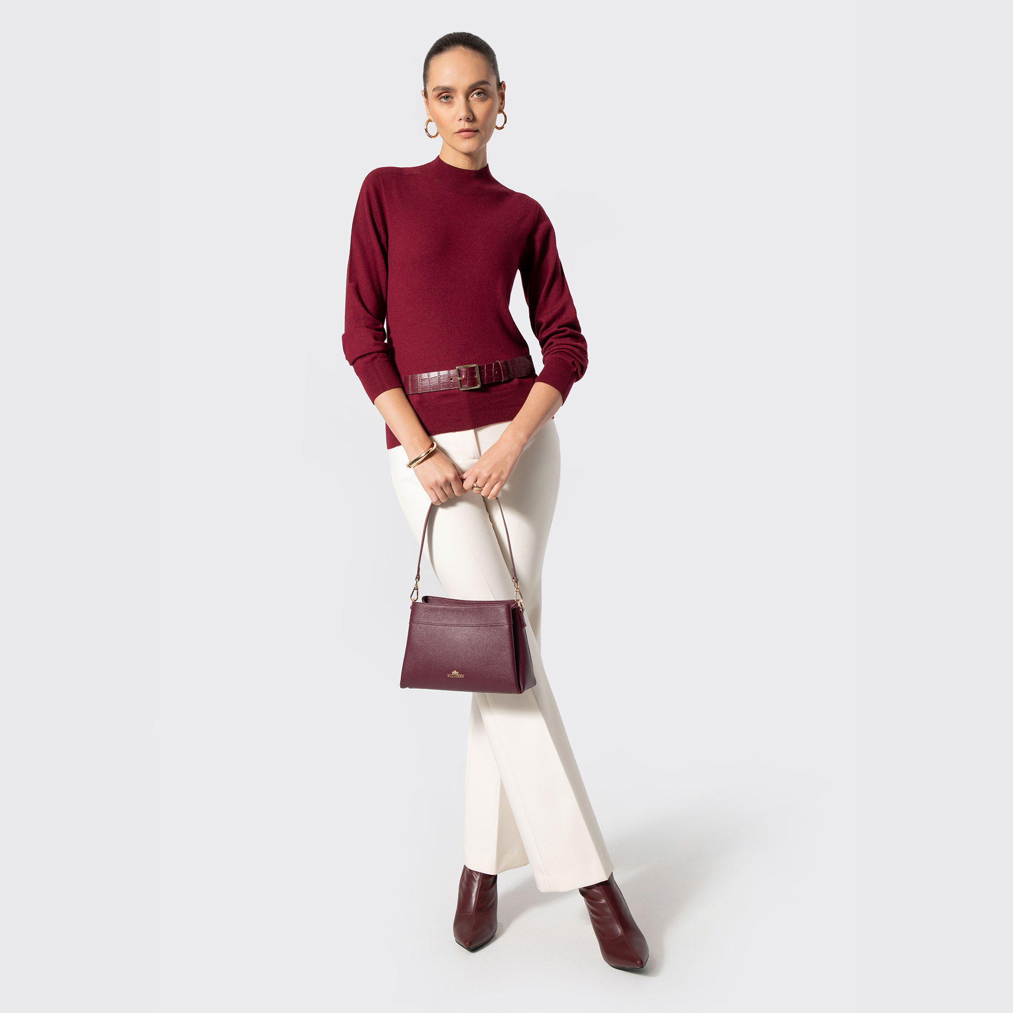 Bordová dámska crossbody kabelka Wittchen z prírodnej kože s čistým vzhľadom, Vyberte variant bordová