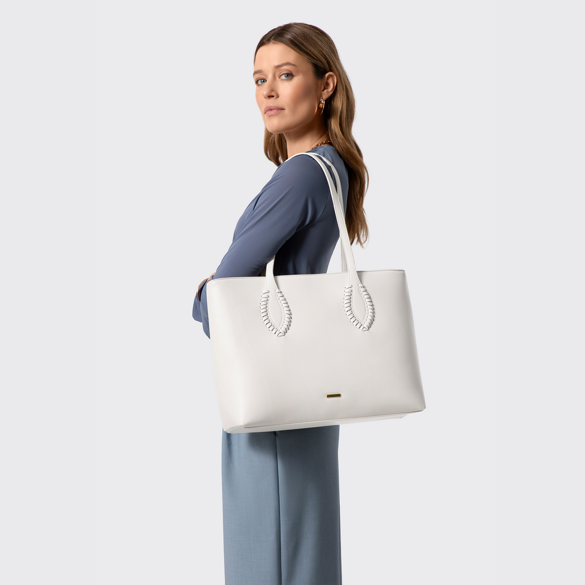 Dámska shopper kabelka z ekologickej kože krémová s pleteným detailom 100-4Y-234-0, Vyberte variant krémová