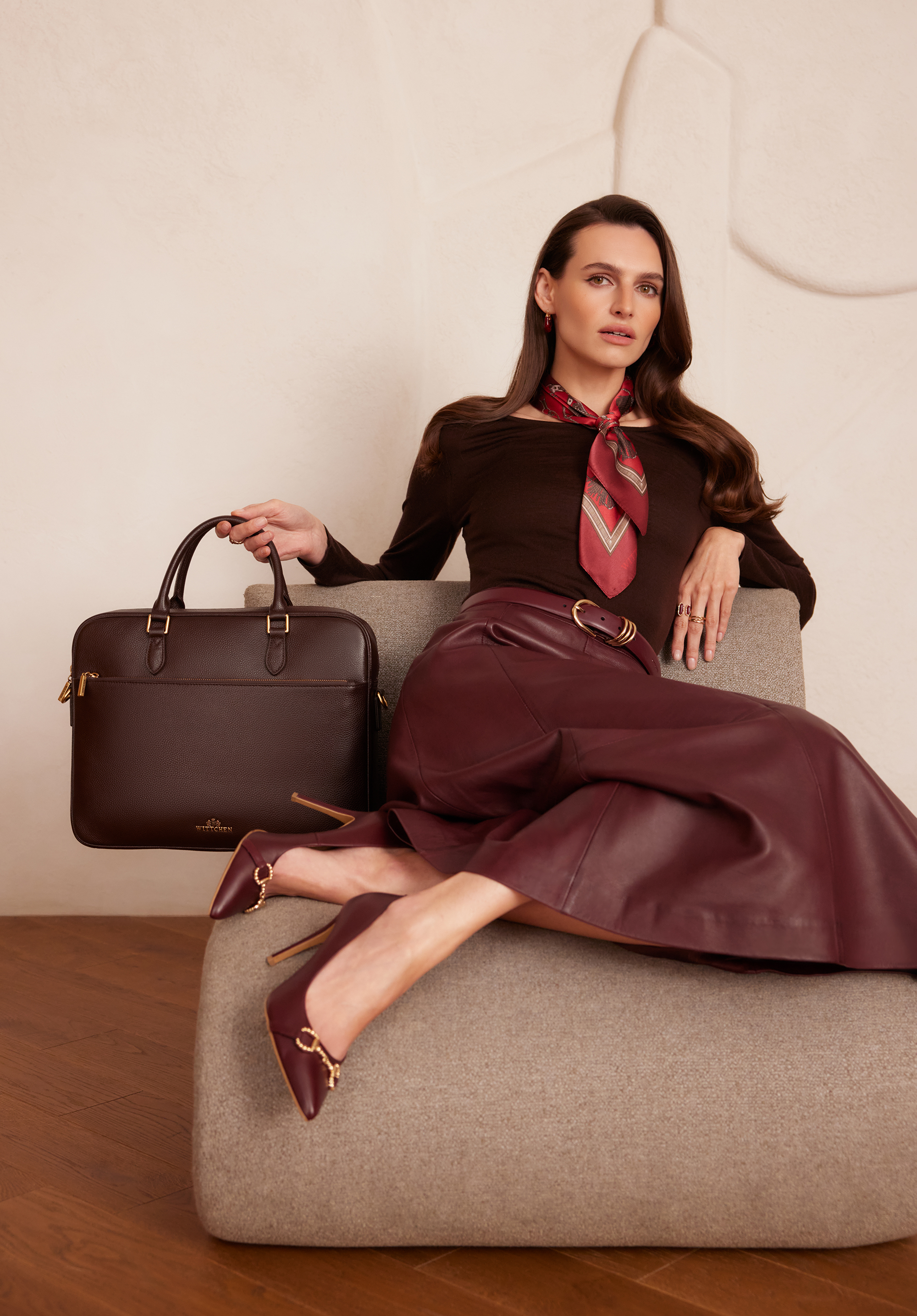 Women's 15.6" leather laptop and document bag, dark brown, 103-2E-614-4, Photo 1