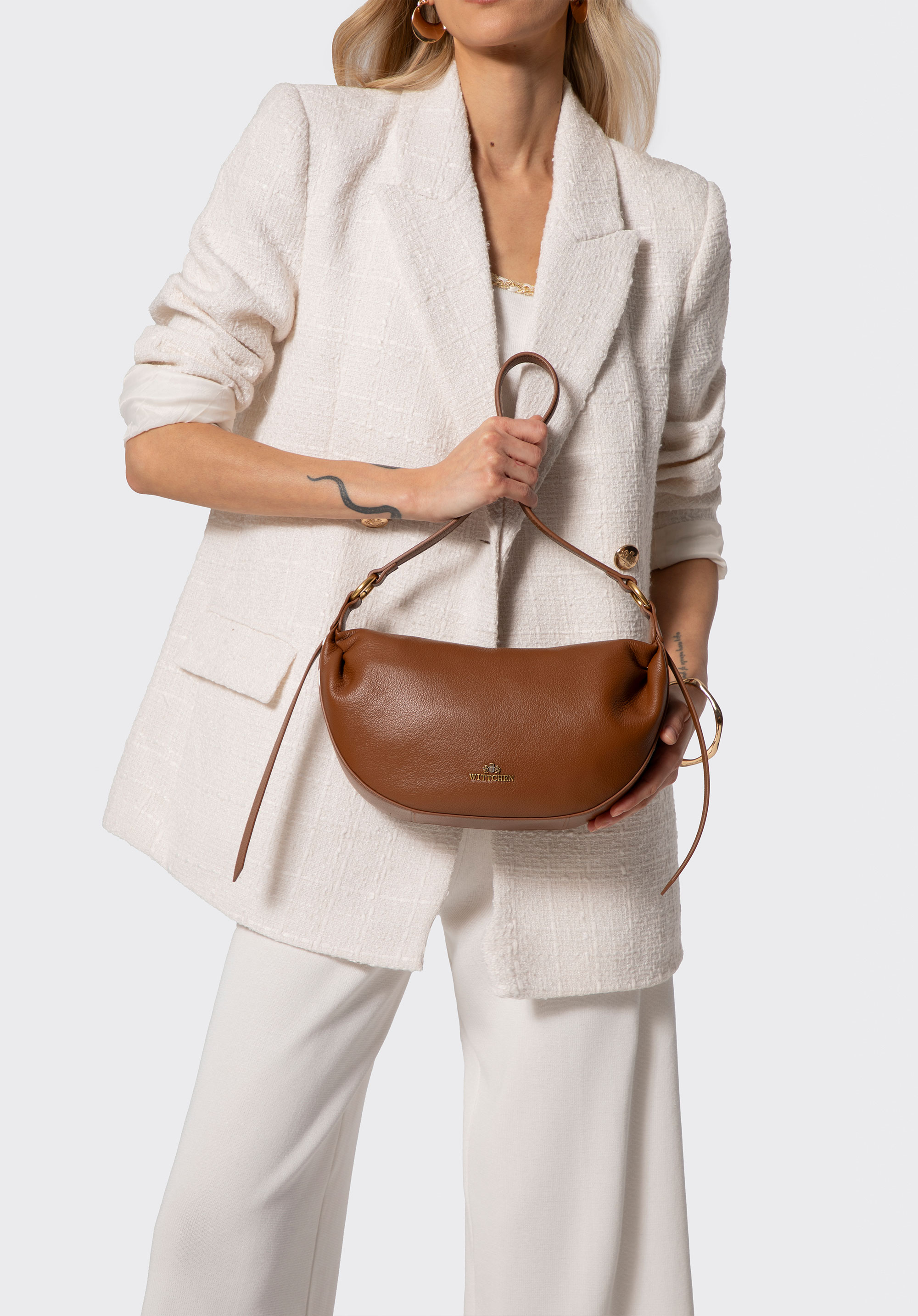 Women's leather baguette bag