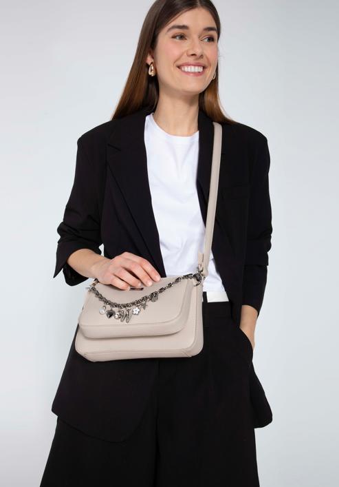 Women's double faux leather crossbody bag with a decorative chain shoulder strap, beige, 98-4Y-508-N, Photo 15