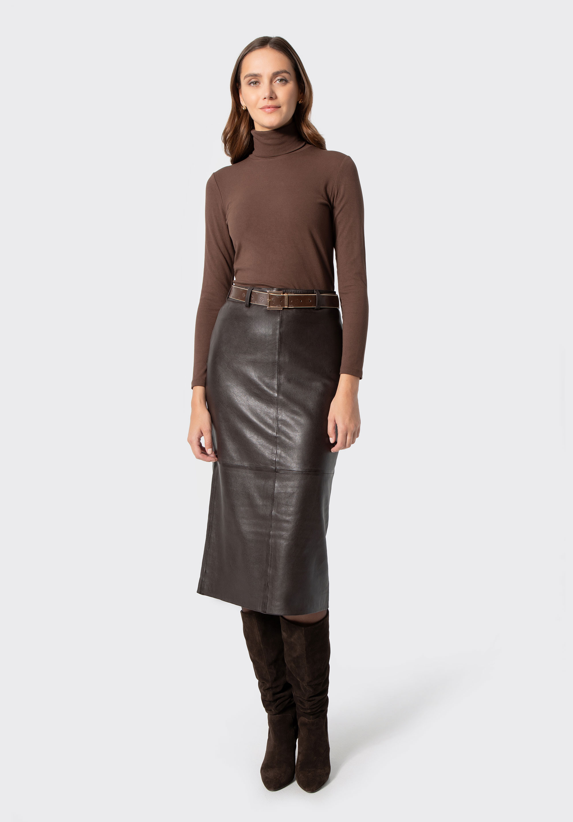 Women's long-sleeved roll-neck top