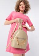 Faux leather backpack with decorative chain detail, gold, 98-4Y-506-G, Photo 15