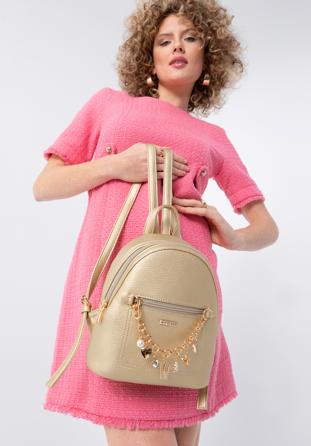 Faux leather backpack with decorative chain detail, gold, 98-4Y-506-G, Photo 1