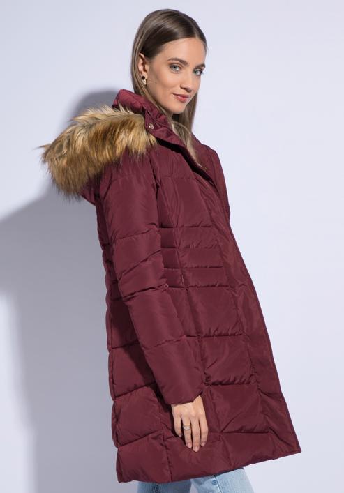 Damska kurtka puchowa pikowana z kapturem, bordowy, 95-9D-405-G-XL, Zdjęcie 3