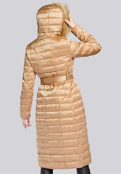 Damski płaszcz puchowy z asymetrycznym sztucznym futerkiem, beżowy, 93-9D-408-1-S, Zdjęcie 6