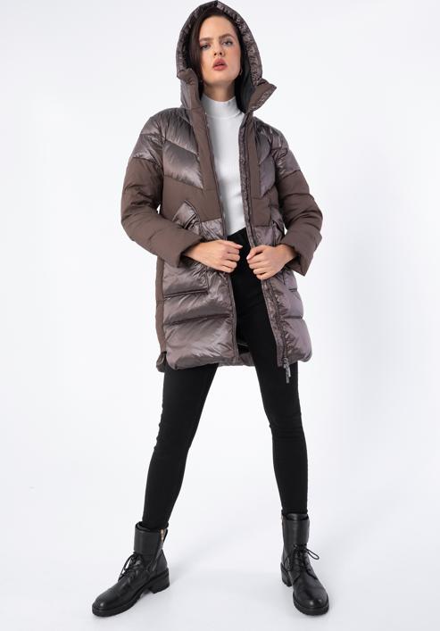 Damski płaszcz puchowy z łączonych materiałów z kapturem, beżowy, 97-9D-405-1-M, Zdjęcie 2