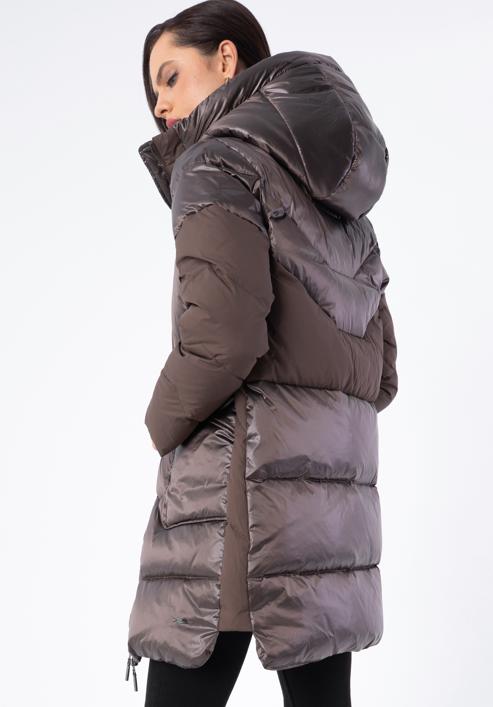 Damski płaszcz puchowy z łączonych materiałów z kapturem, beżowy, 97-9D-405-1-XS, Zdjęcie 5