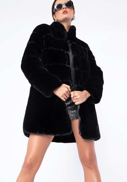 Damski płaszcz ze sztucznego futra, czarny, 97-9W-000-1-XL, Zdjęcie 4