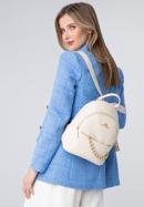 Women's small leather backpack with chain detail, cream, 98-4E-618-0, Photo 15