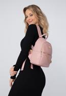 Women's small leather backpack with chain detail, muted pink, 98-4E-618-0, Photo 15