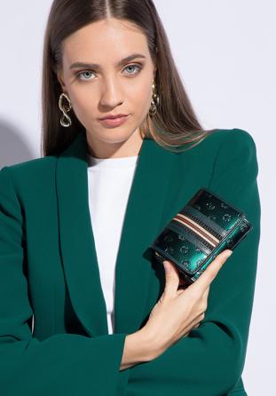 Women's patent leather wallet, green, 34-1-070-00, Photo 1