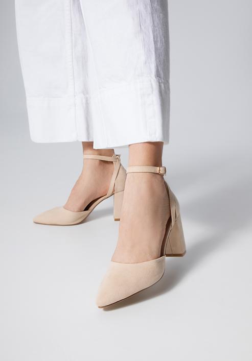 Women's suedette court shoes with block heel, beige, 98-DP-207-9-40, Photo 15