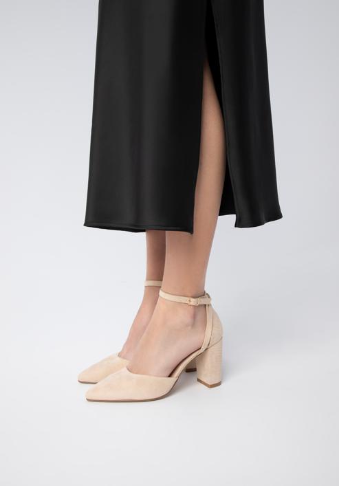 Women's suedette court shoes with block heel, beige, 98-DP-207-9-40, Photo 16