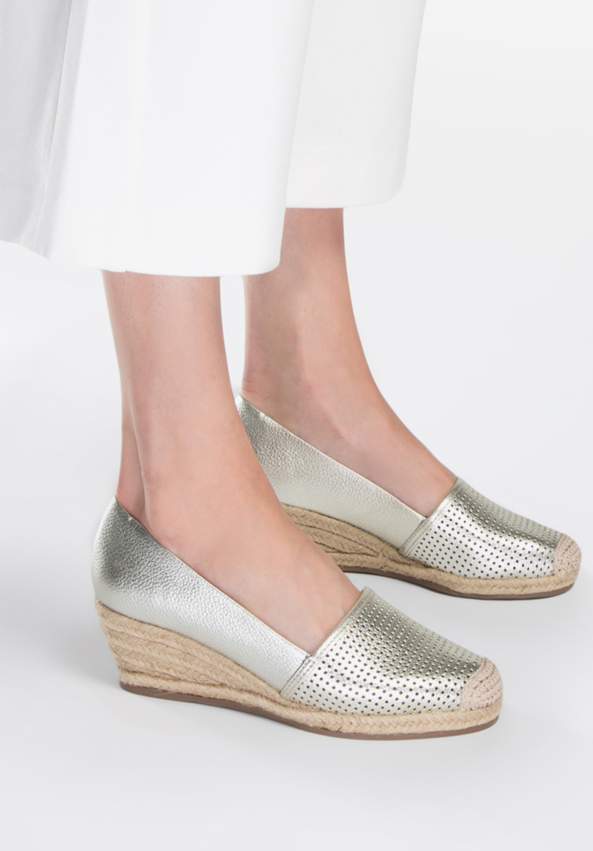 Damskie espadryle skórzane na koturnie, srebrny, 86-D-701-S-40, Zdjęcie 1