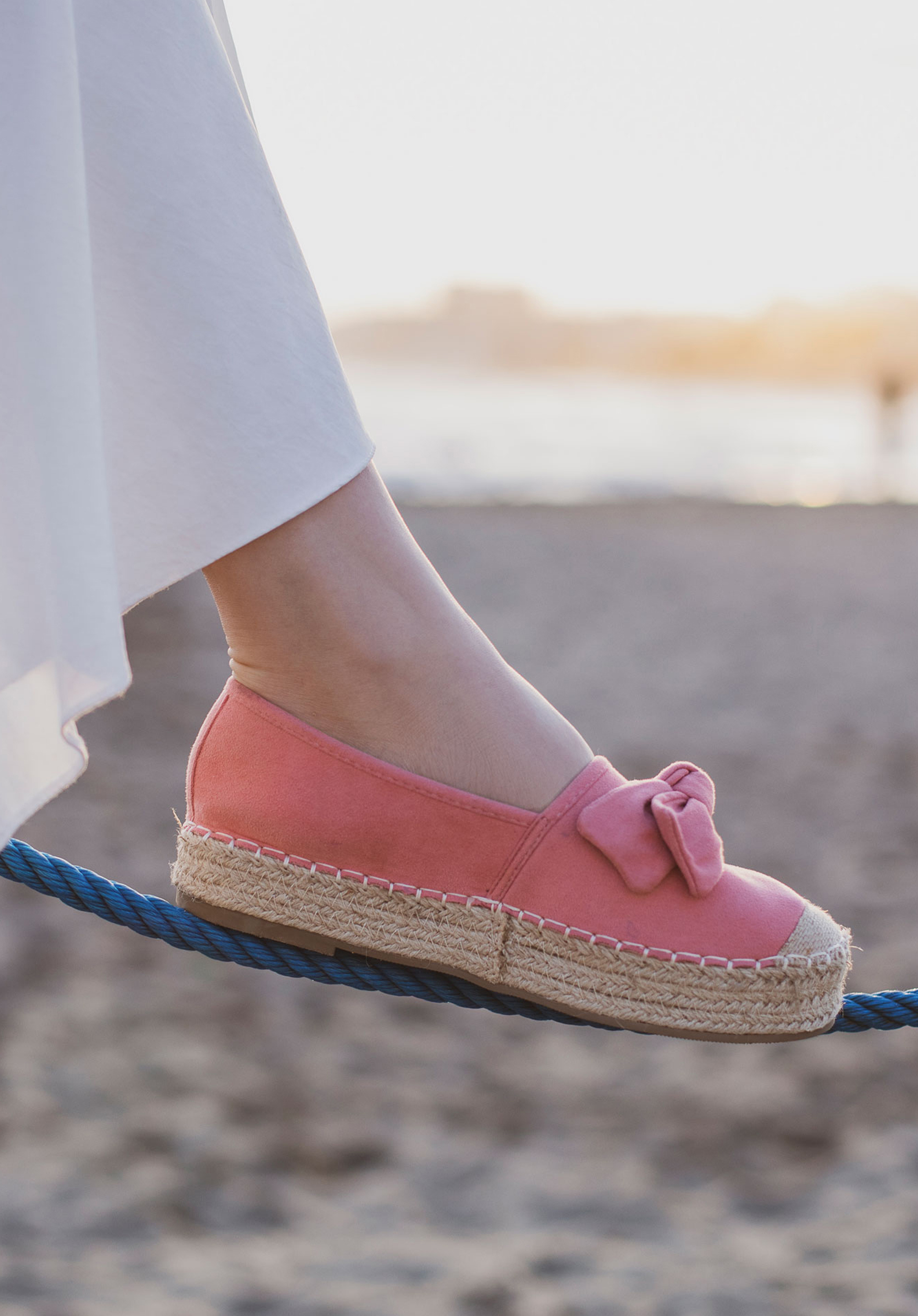 Damskie espadryle z kokardą