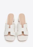 Women's block heel sandals with 'H' cut-out, cream, 98-D-974-1-37, Photo 3