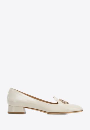 Patent leather loafers with circle ring detail, cream, 96-D-104-9-35, Photo 1