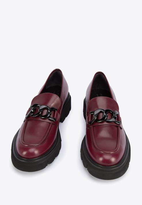 Leather moccasins with chain strap, burgundy, 95-D-104-3-41, Photo 2