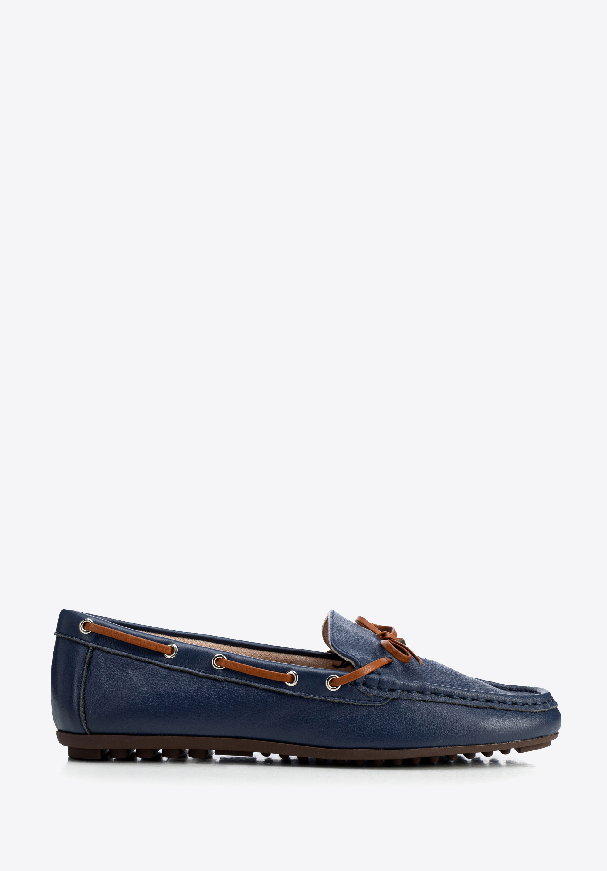 Women's natural leather loafers with a decorative tie, navy blue-brown, 100-D-503-N-35, Photo 1