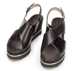 Damskie sandały na koturnie ze skóry w krokodyli wzór, czarny, 92-D-100-1-37, Zdjęcie 1