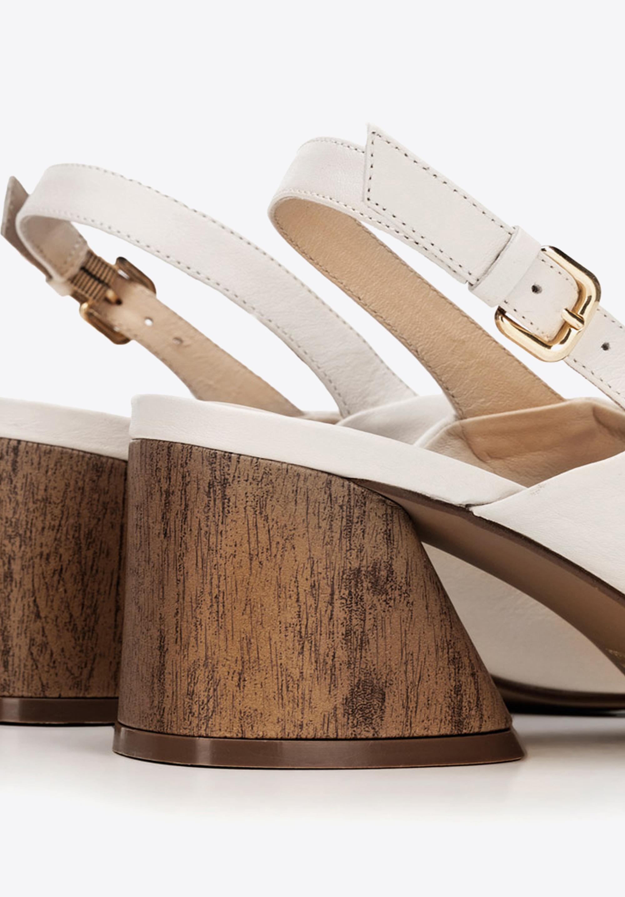 Leather sandals with wood effect heel, cream, 92-D-753-0-36, Photo 1