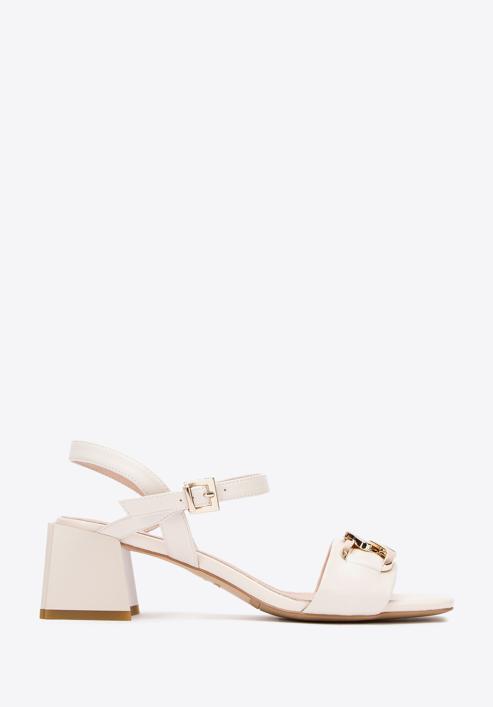 Leather block heel sandals with chain detail, cream, 94-D-510-1-35, Photo 1