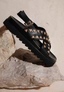 Damskie sandały skórzane z ozdobnymi nitami na platformie, czarny, 98-D-968-0-41, Zdjęcie 35