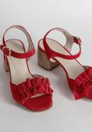 Damskie sandały zamszowe z marszczeniem, czerwony, 88-D-450-9-37, Zdjęcie 8