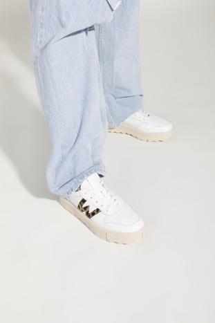 Damskie sneakersy skórzane z literą „W”, biały, 95-D-950-0-41, Zdjęcie 1