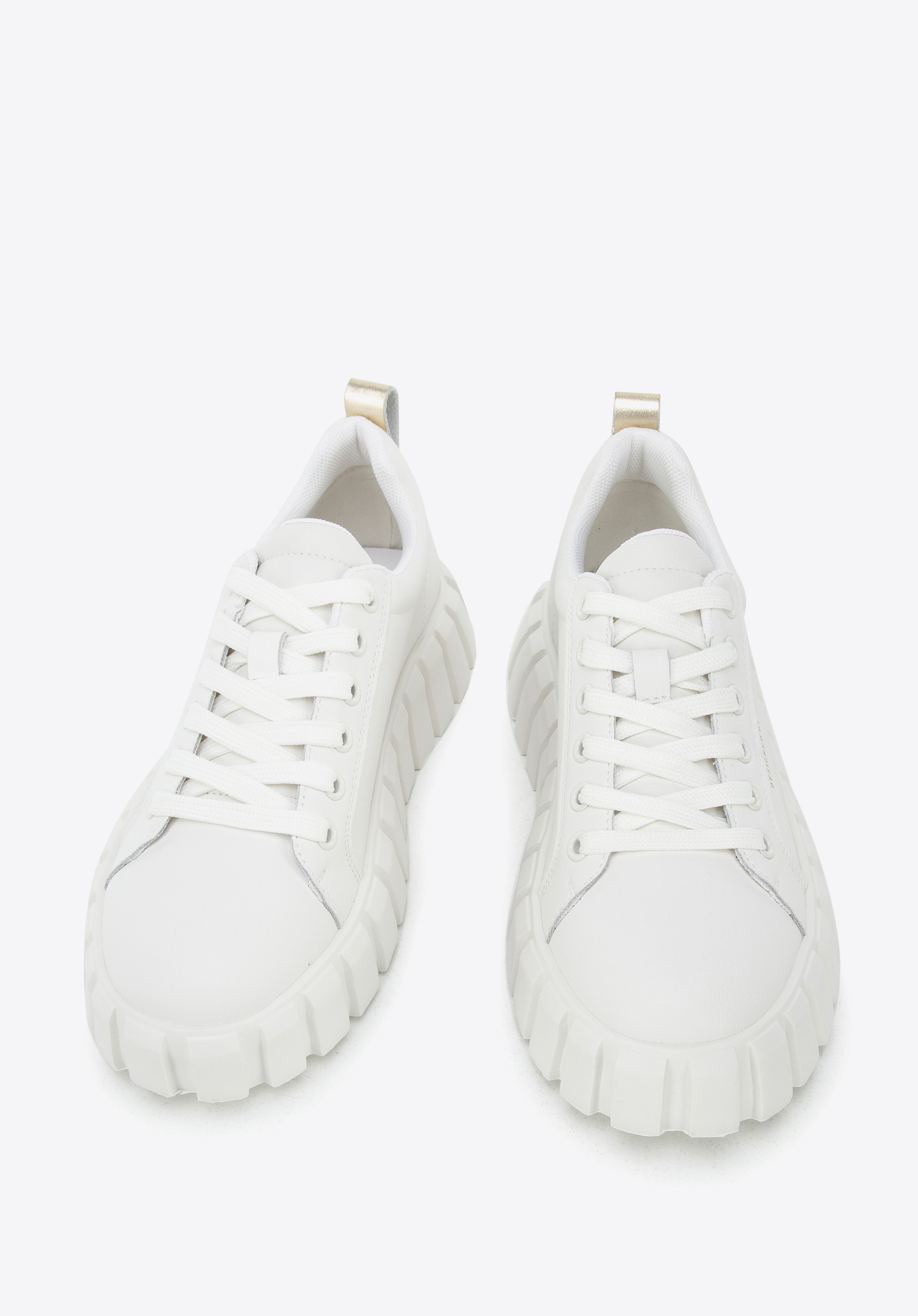 Damskie sneakersy ze skóry na grubej podeszwie, biało-złoty, 96-D-951-0G-38, Zdjęcie 1