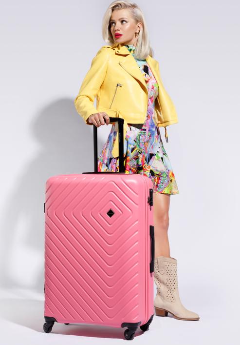 Duża walizka z ABS-u z geometrycznym tłoczeniem, różowy, 56-3A-753-11, Zdjęcie 15