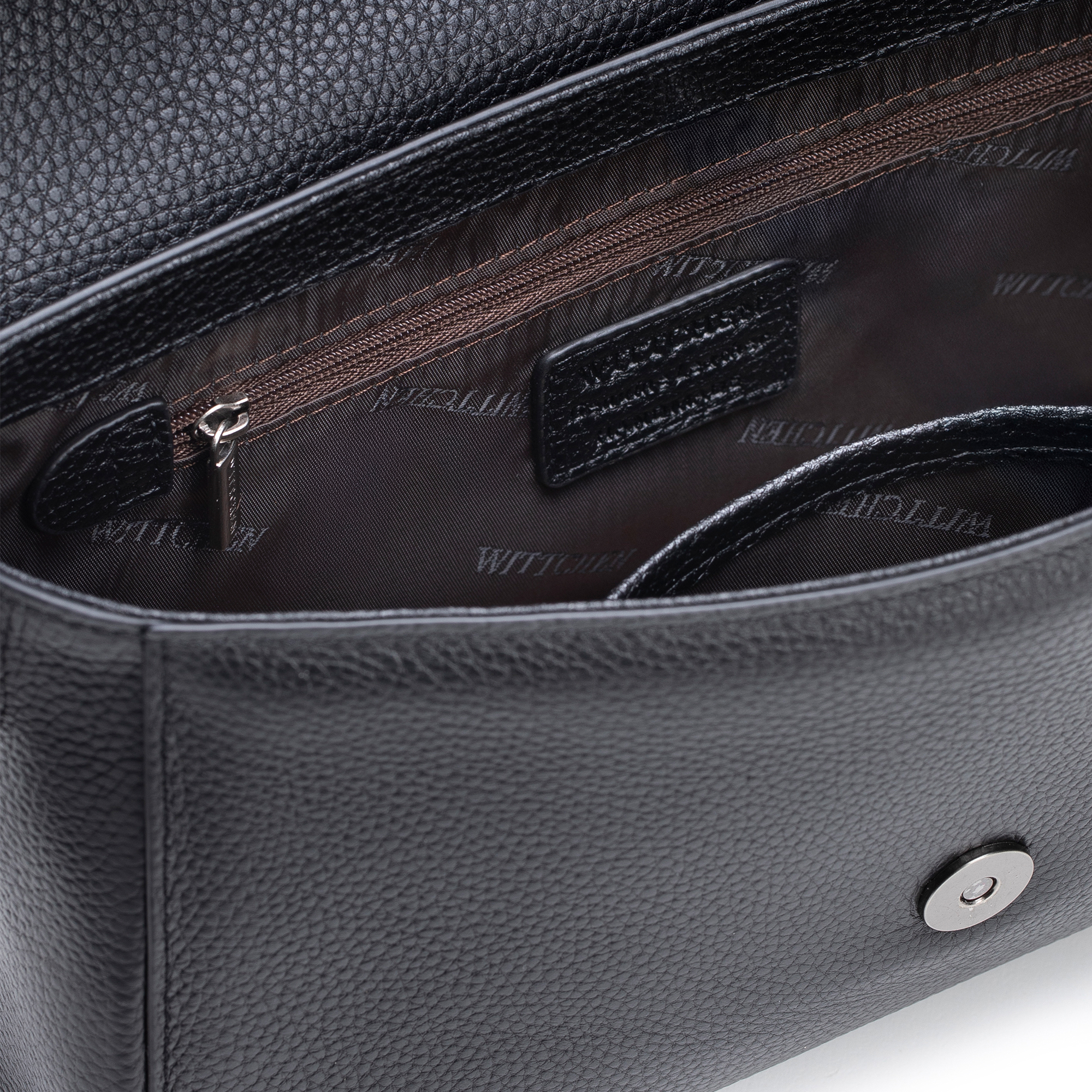 Čierna crossbody kabelka z prírodnej kože s klopou 102-4E-210-1, Vyberte variant čierna