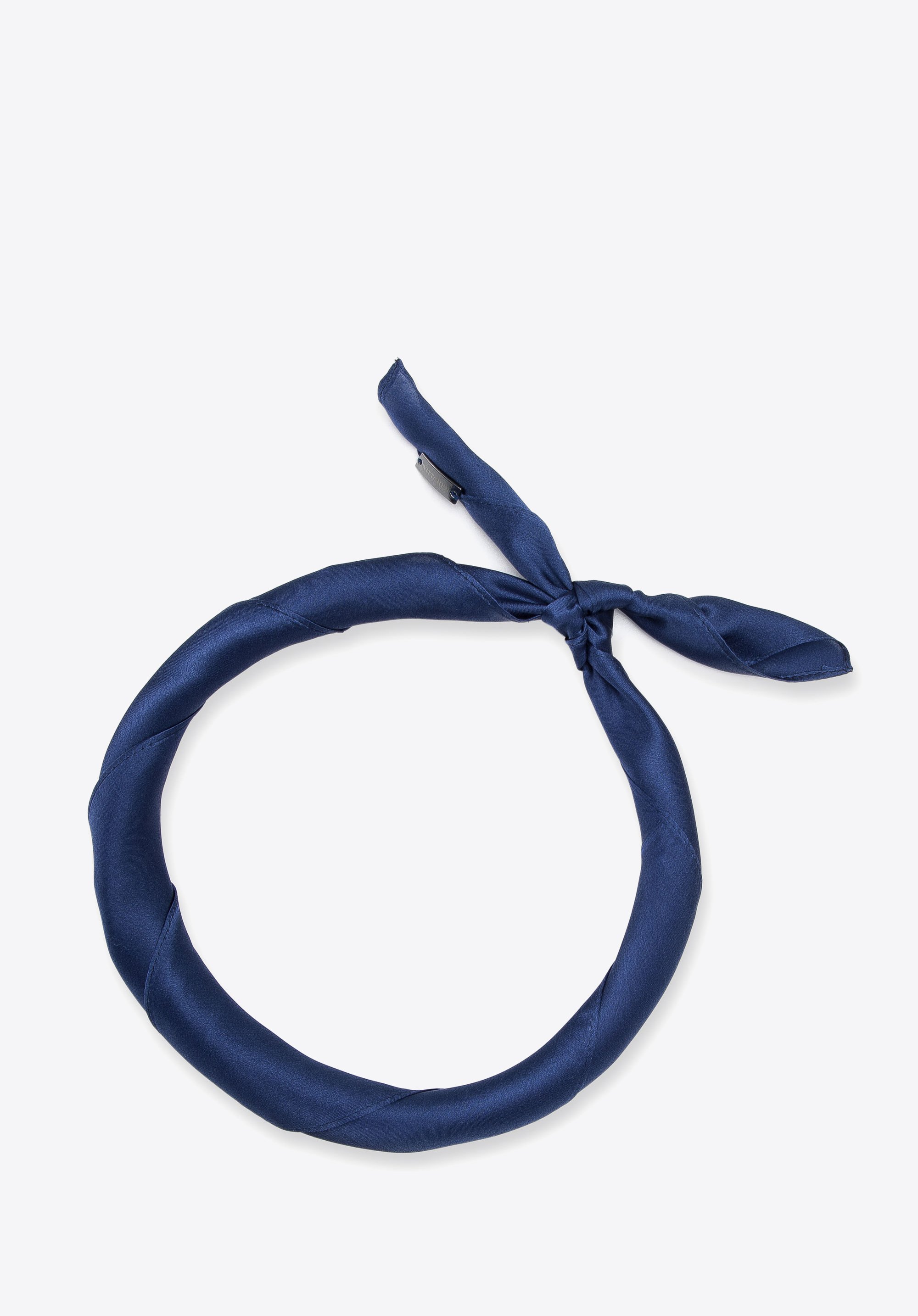 Women's silk neckerchief, navy blue, 100-7D-S20-X29, Photo 1