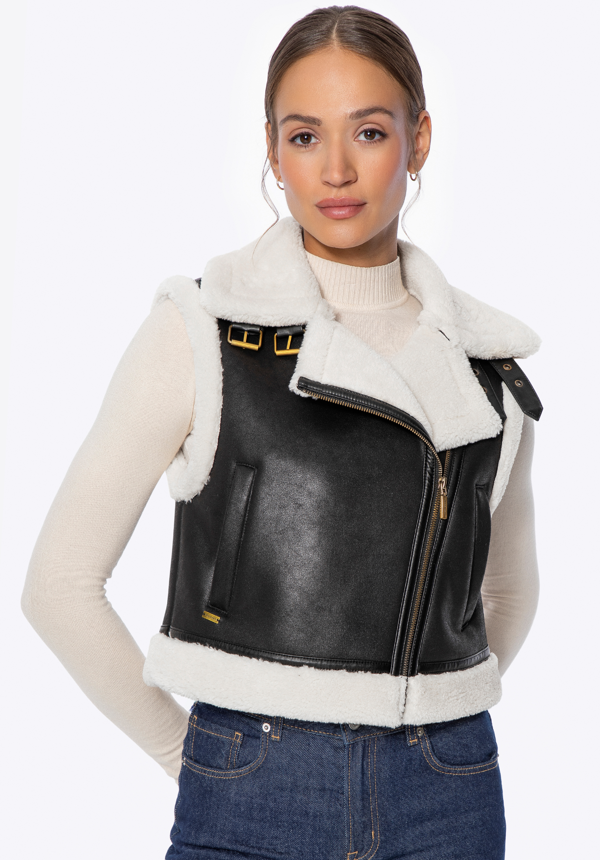 Kamizelka damska ze sztucznym kożuchem, czarny, 101-9W-905-1-L, Zdjęcie 1