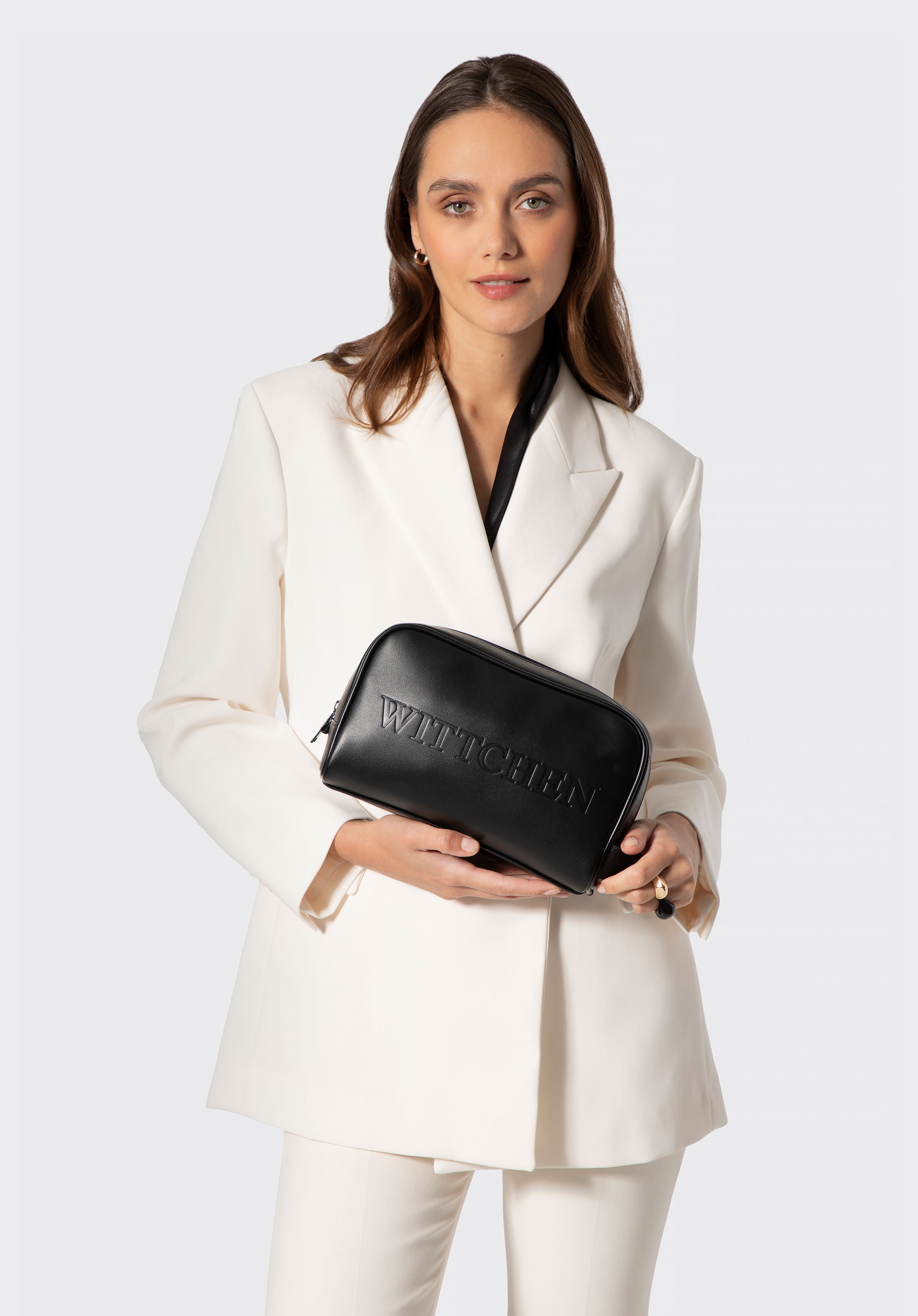 Faux leather cosmetic case with logo, black, 29-3Y-900-1, Photo 1