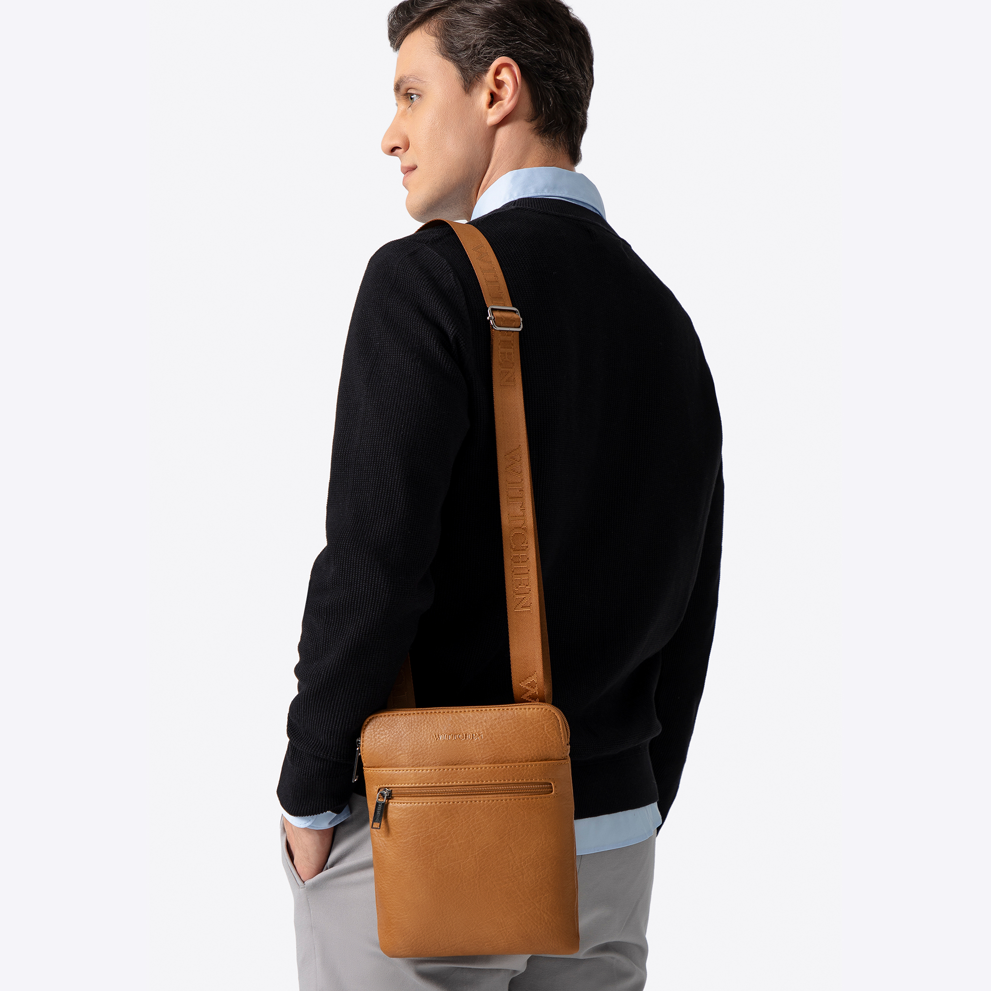 Malá pánska crossbody taška z ekologickej kože hnedá 100-4P-912-5, Vyberte variant hnedá