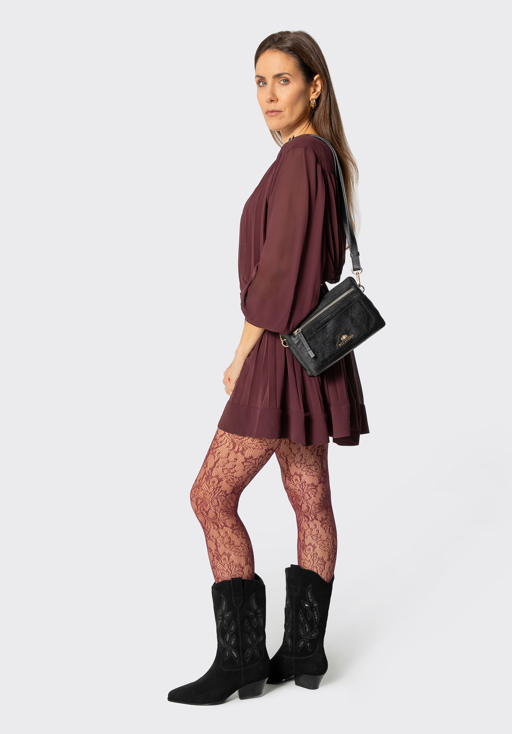 Mała listonoszka ze skóry naturalnej o fakturze groszkowej, czarny, 101-4E-801-1, Zdjęcie 1