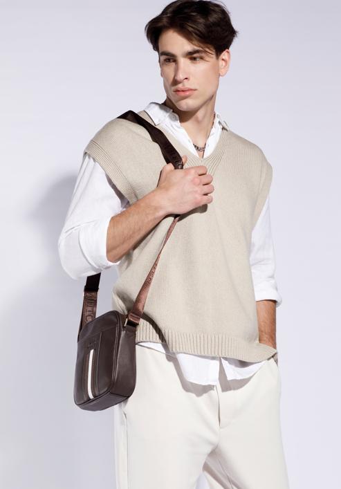 Men's small messenger bag with striped detail, dark brown, 95-4U-100-1, Photo 15