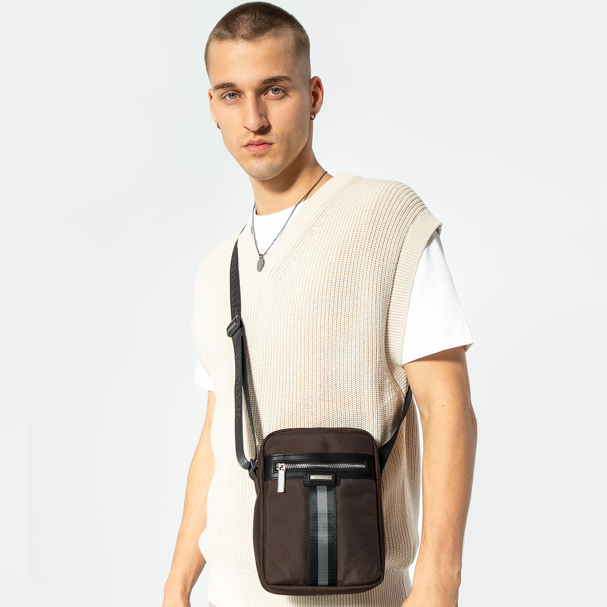 Malá pánska polyesterová crossbody taška 100-4U-905-Z, Vyberte variant zelená