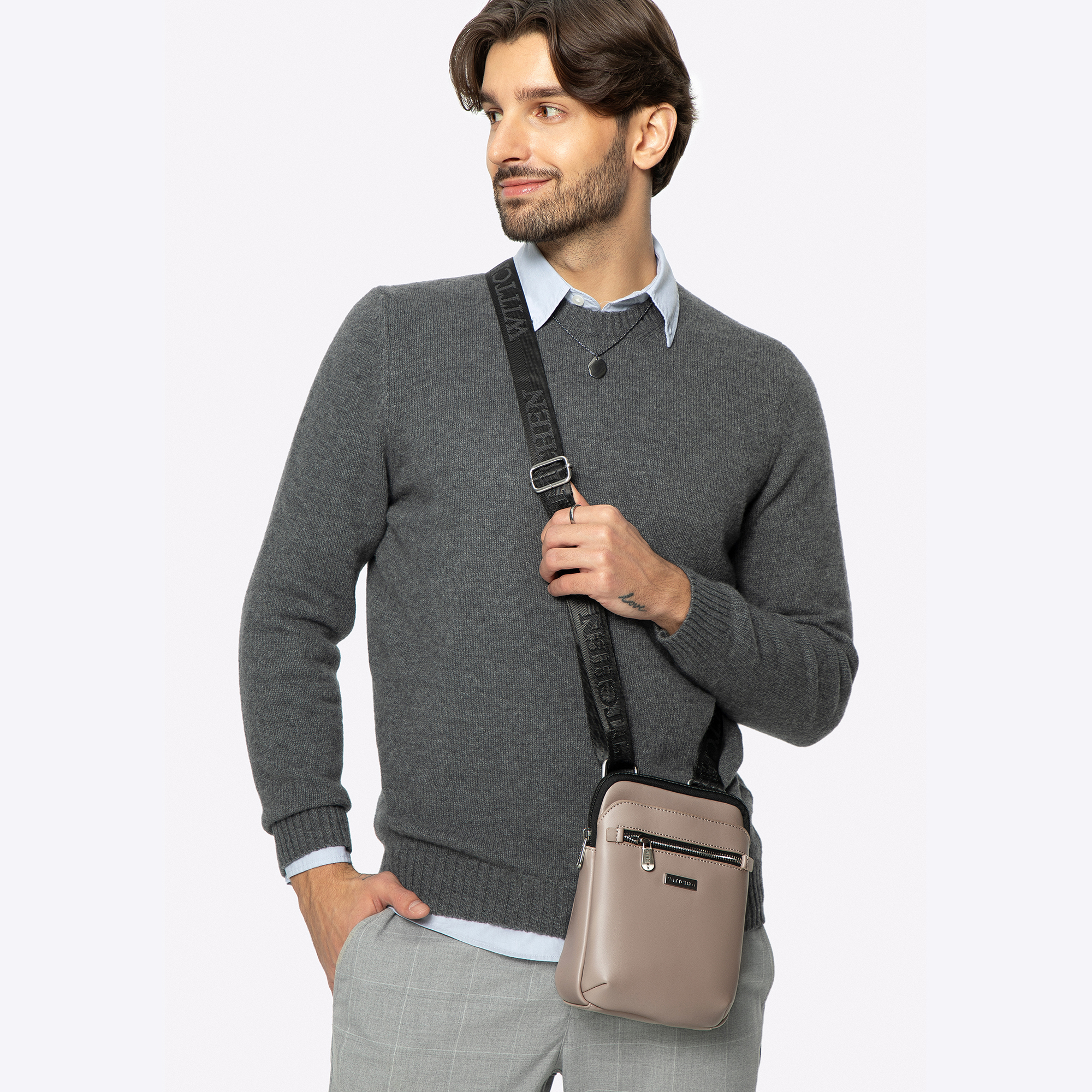 Malá pánska crossbody taška z ekologickej kože 98-4P-506-9, Vyberte variant šedobéžová