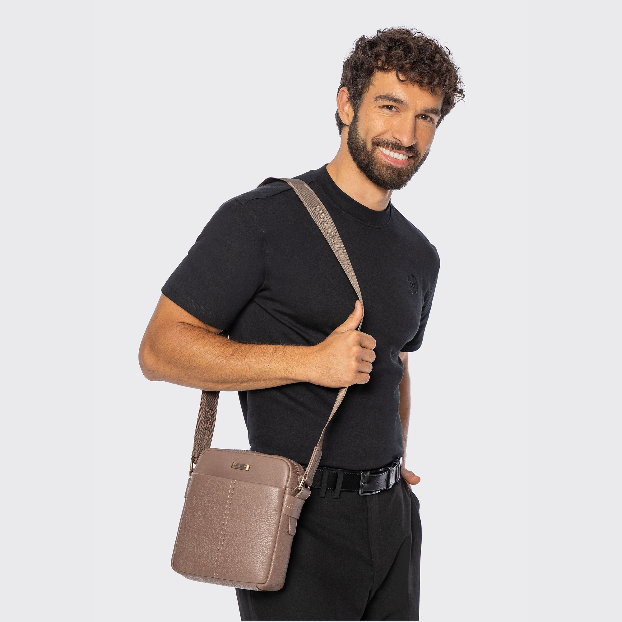 Pánska kožená crossbody taška s prešívaním taupe 100-4U-811-9, Vyberte variant taupe